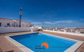 #040 Solar Flat By Home Holidays